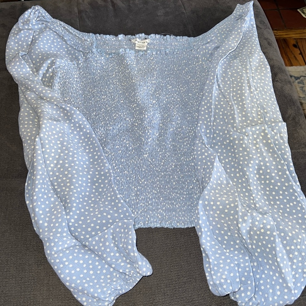 American Eagle smocked top size medium NWOT - Picture 1 of 3